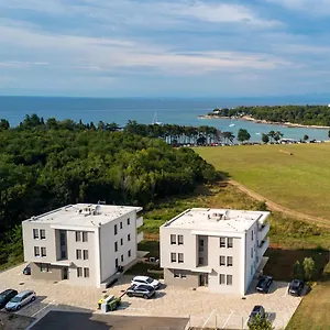 Apartament Baden Basanija, Umag-with Sea View, Parking And 300m From The, Bašanija